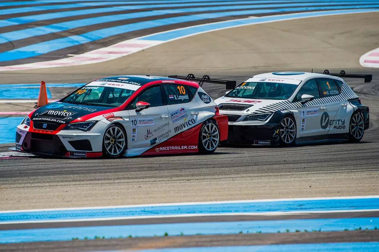 The Seat Leon Eurocup 2016 is being complicated for SAE Audio